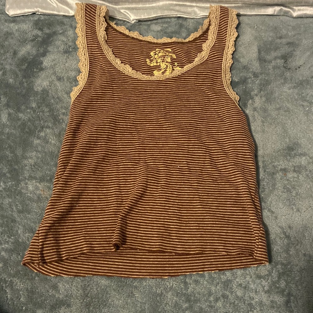 Brown crop top